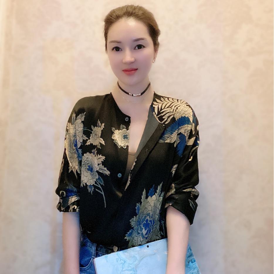 斐儿服饰严选(晚上19:30开播)