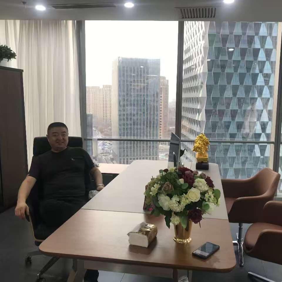 张董