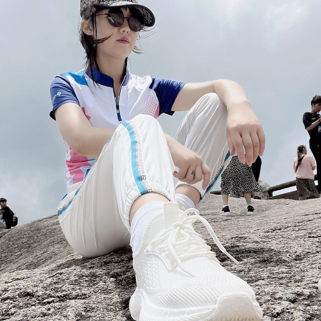 伊娃Zoey