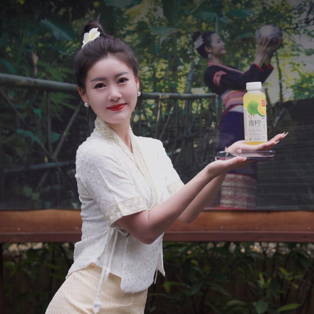 卿小悦