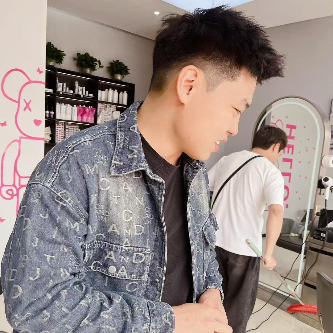 国野美容美发張…………