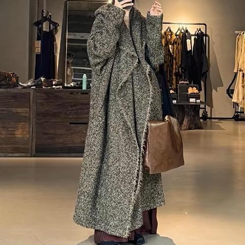 L iujie轻奢定制工厂店