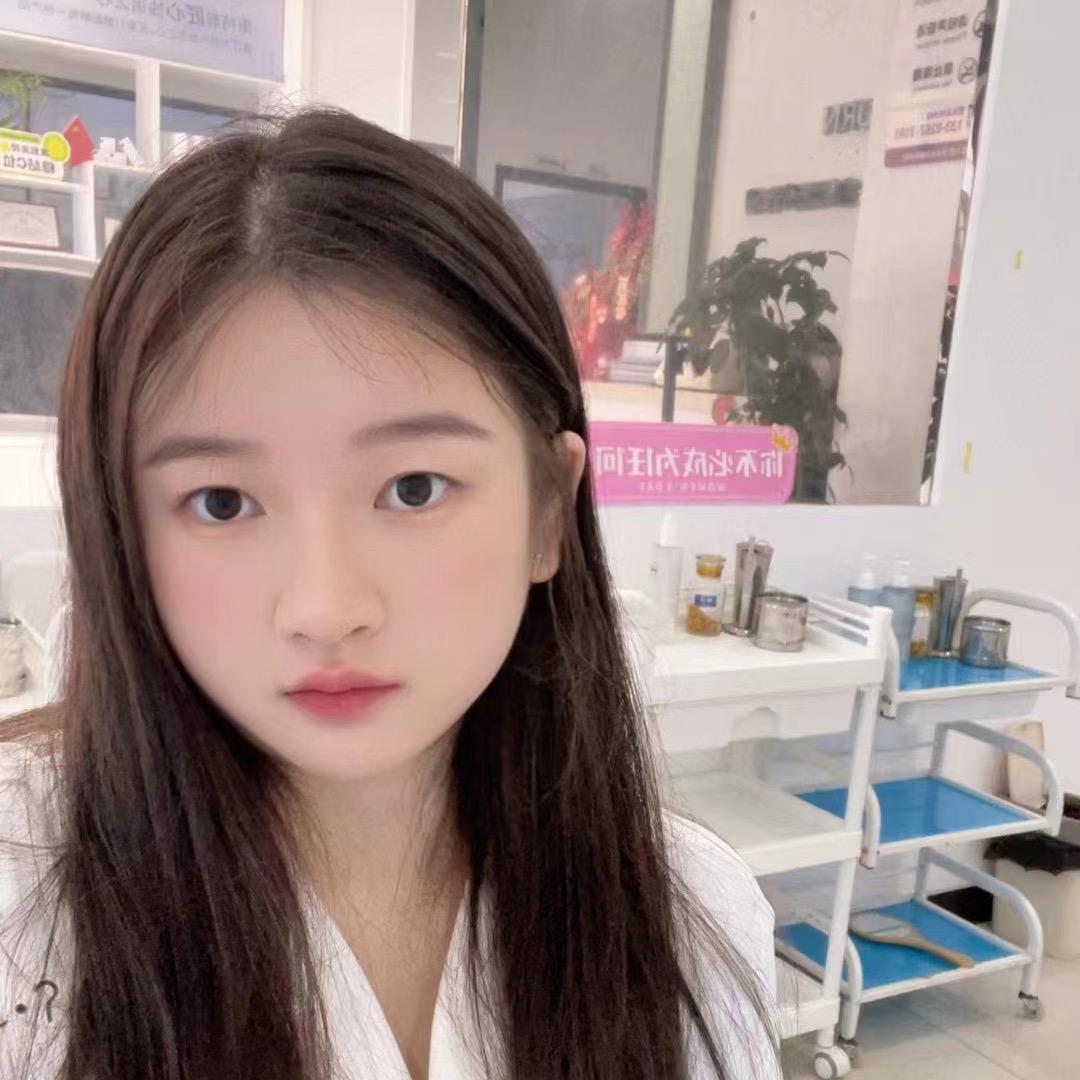 蕾特恩海丰店店长