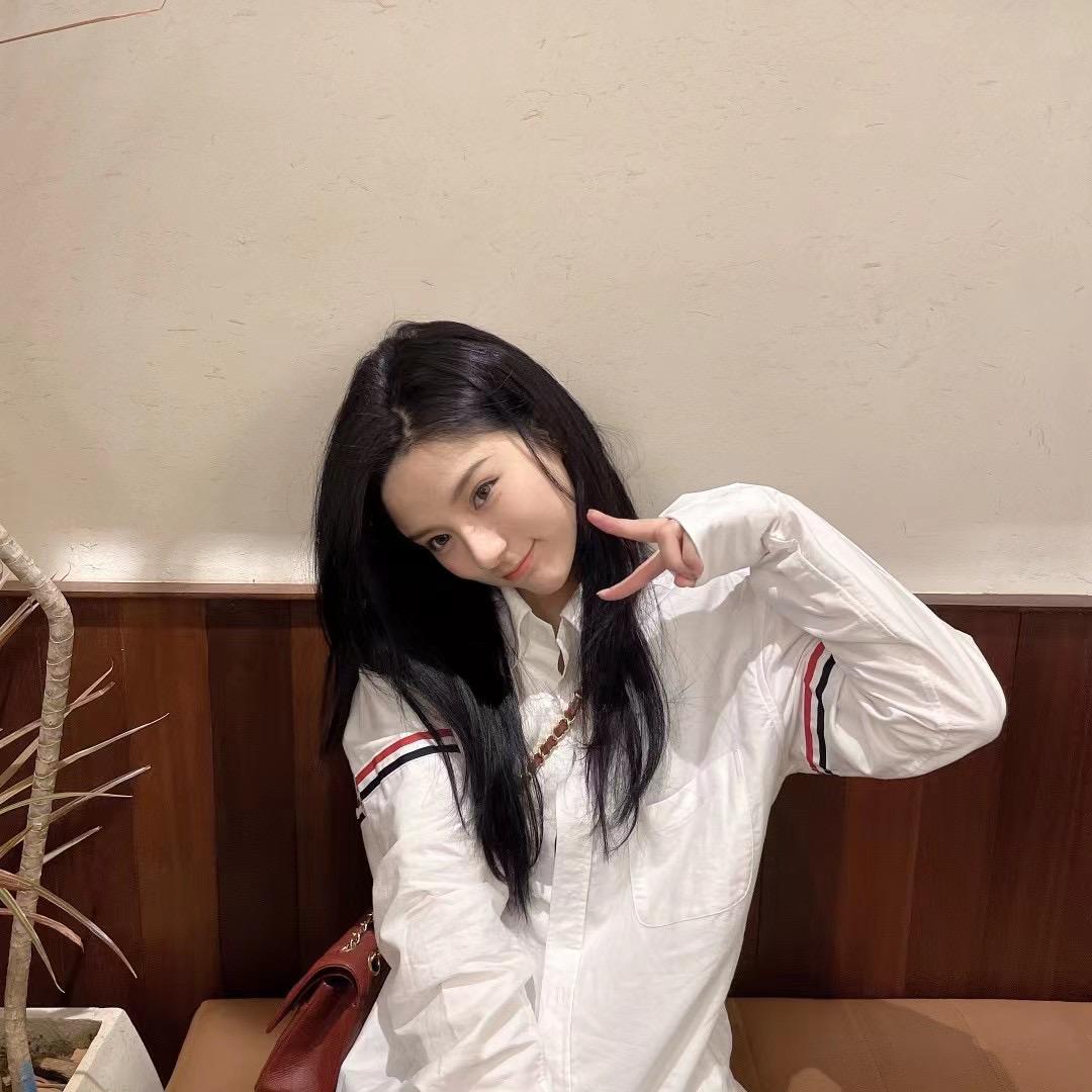 彤彤