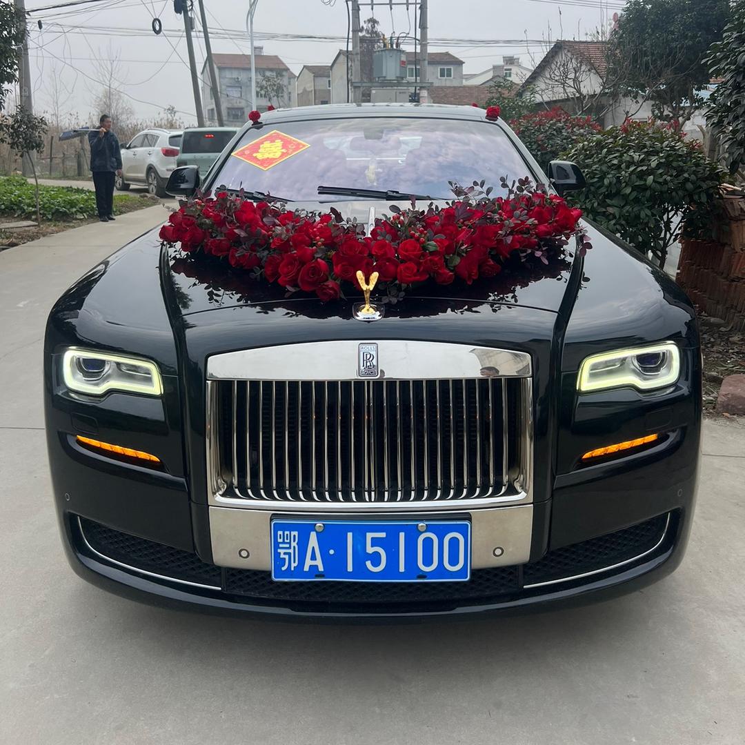 喜气洋洋婚车租赁