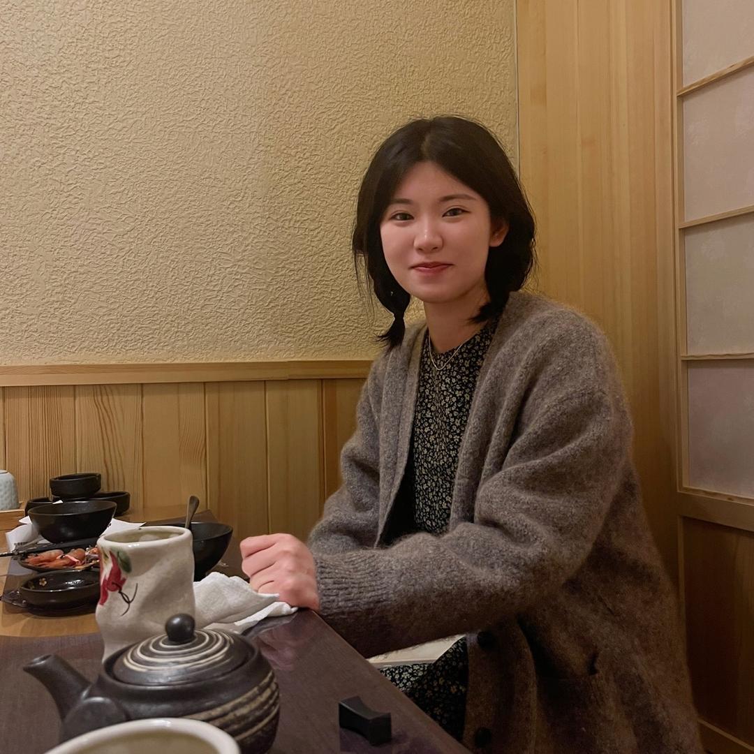卖木头的姑娘
