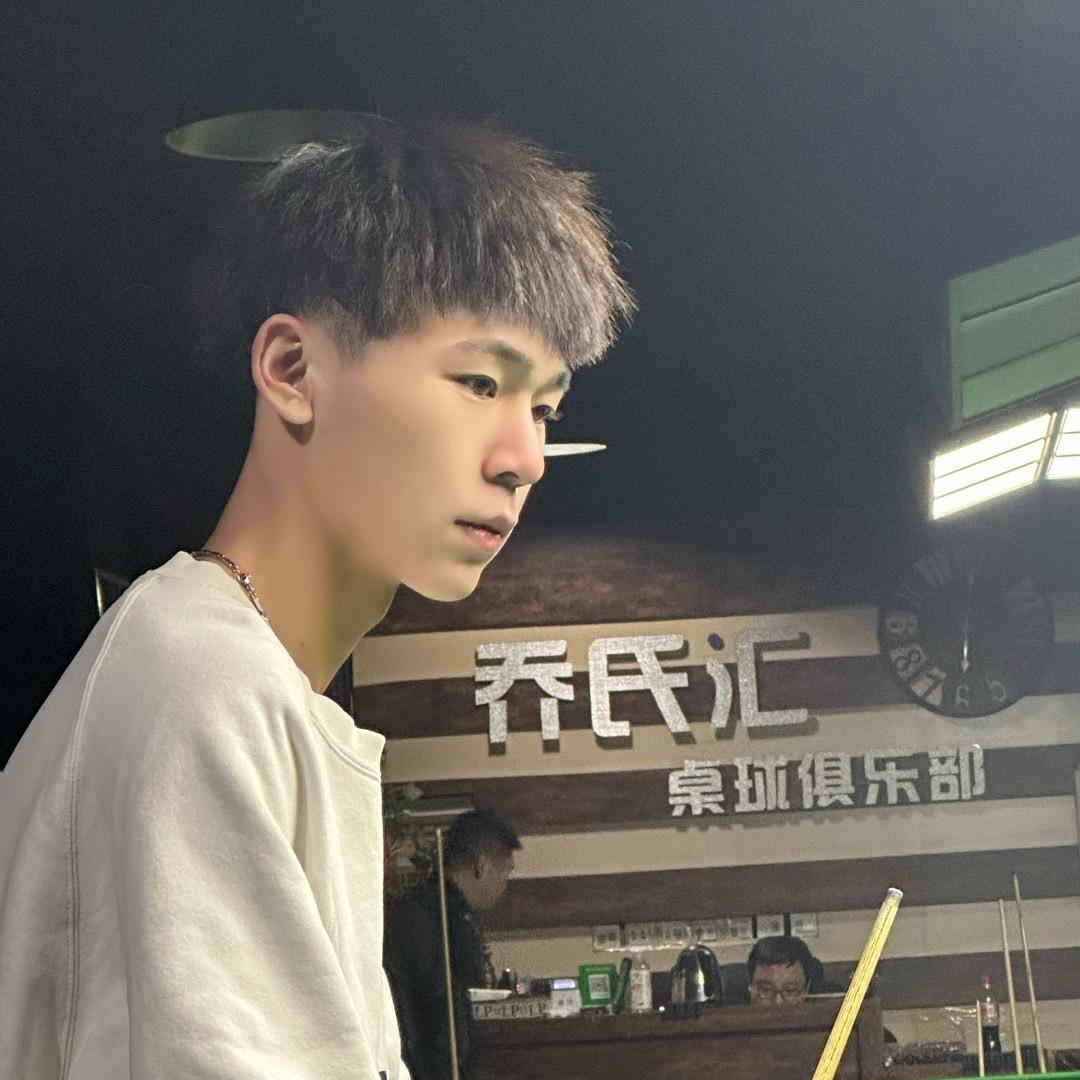 硕子会emo.