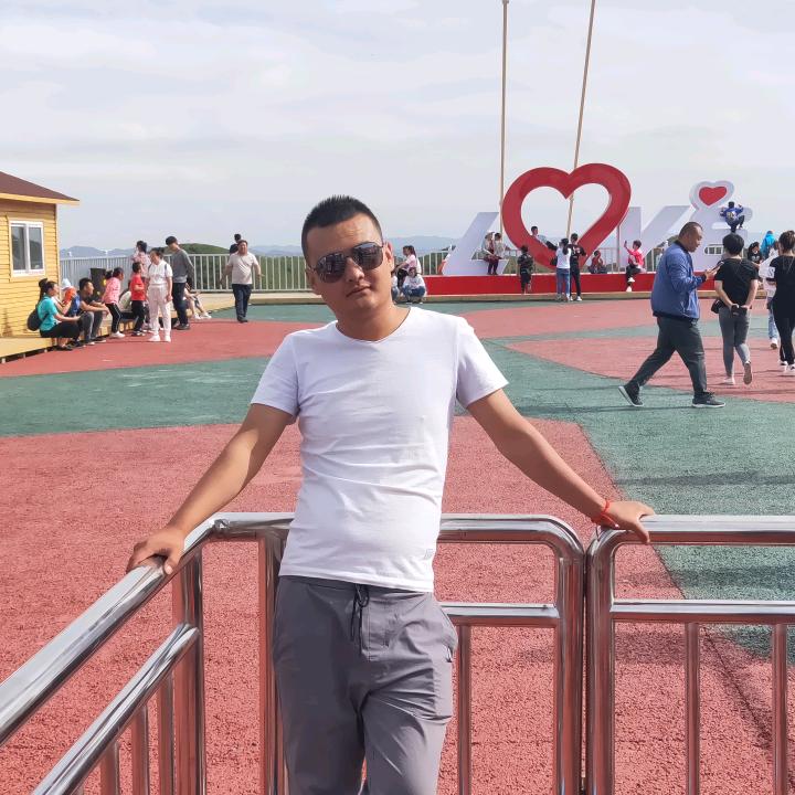 集宁区咔尔蒙发养发会馆