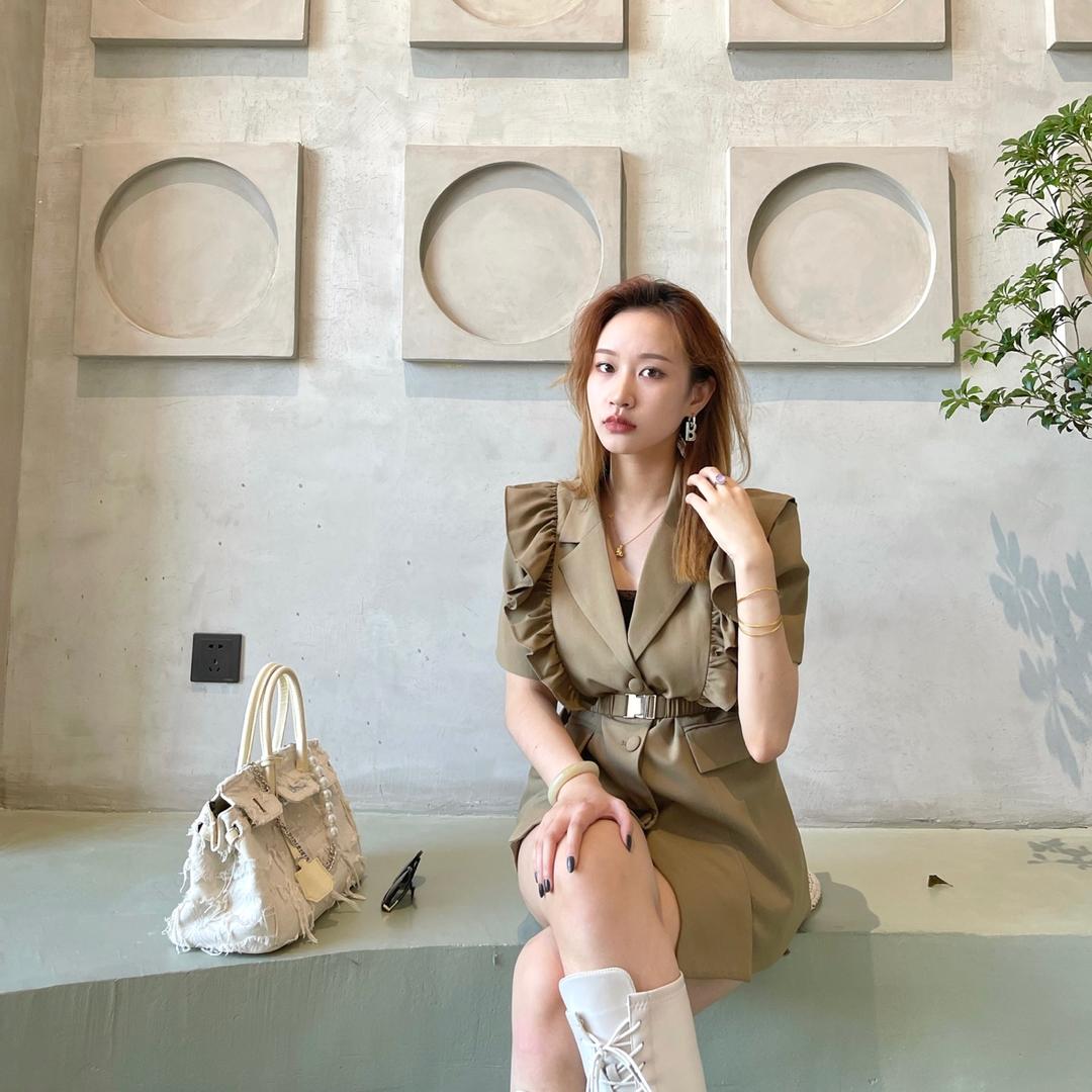 菜菜小君