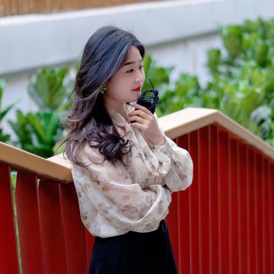 是明霞吖💕