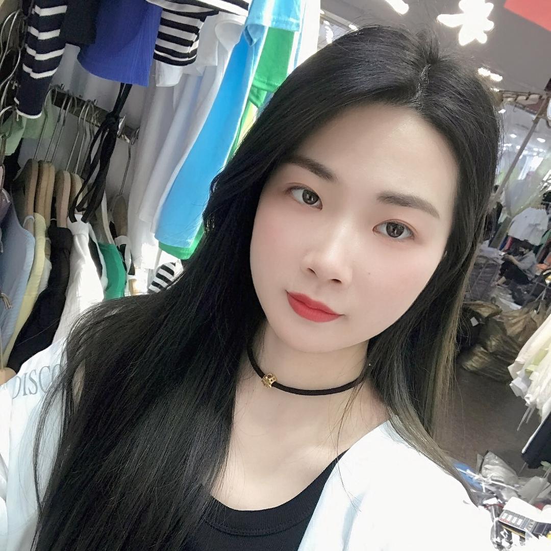 啊静女装批发