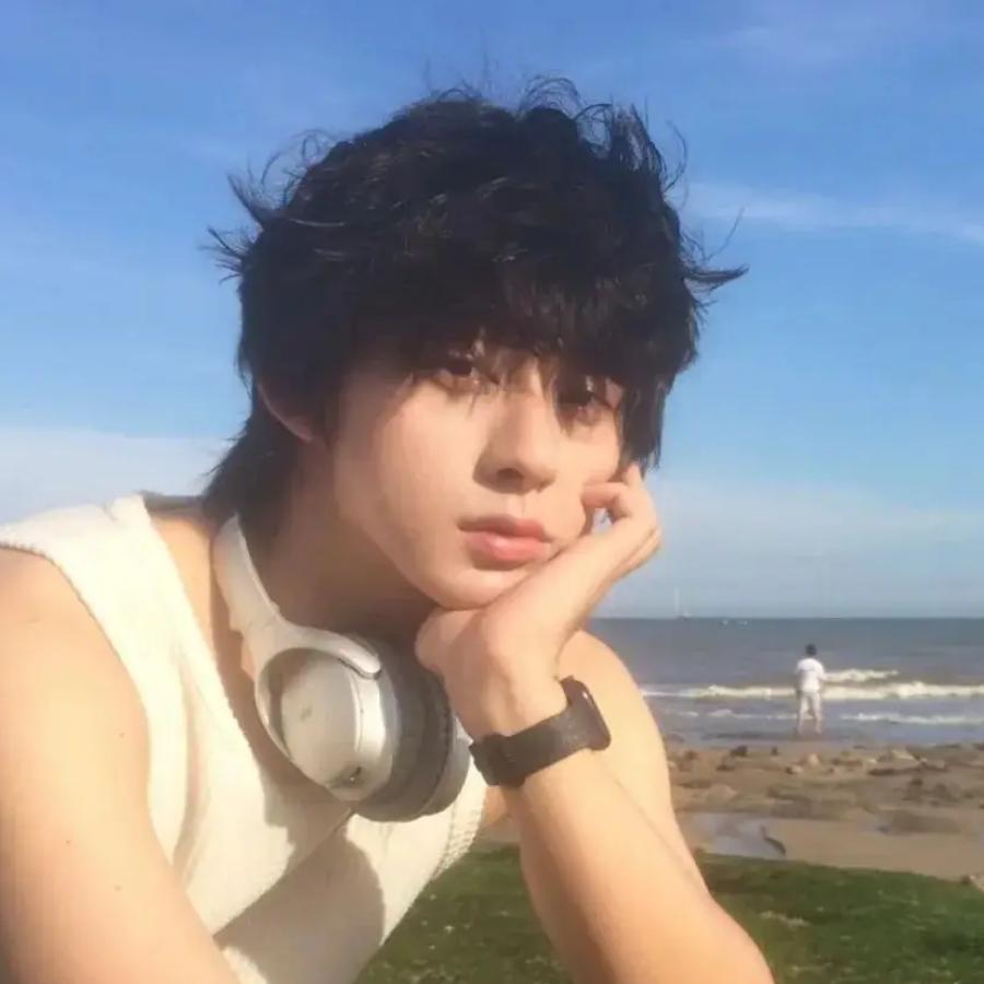 ⁽(◍˃̵͈̑ᴗ˂̵͈̑)⁽