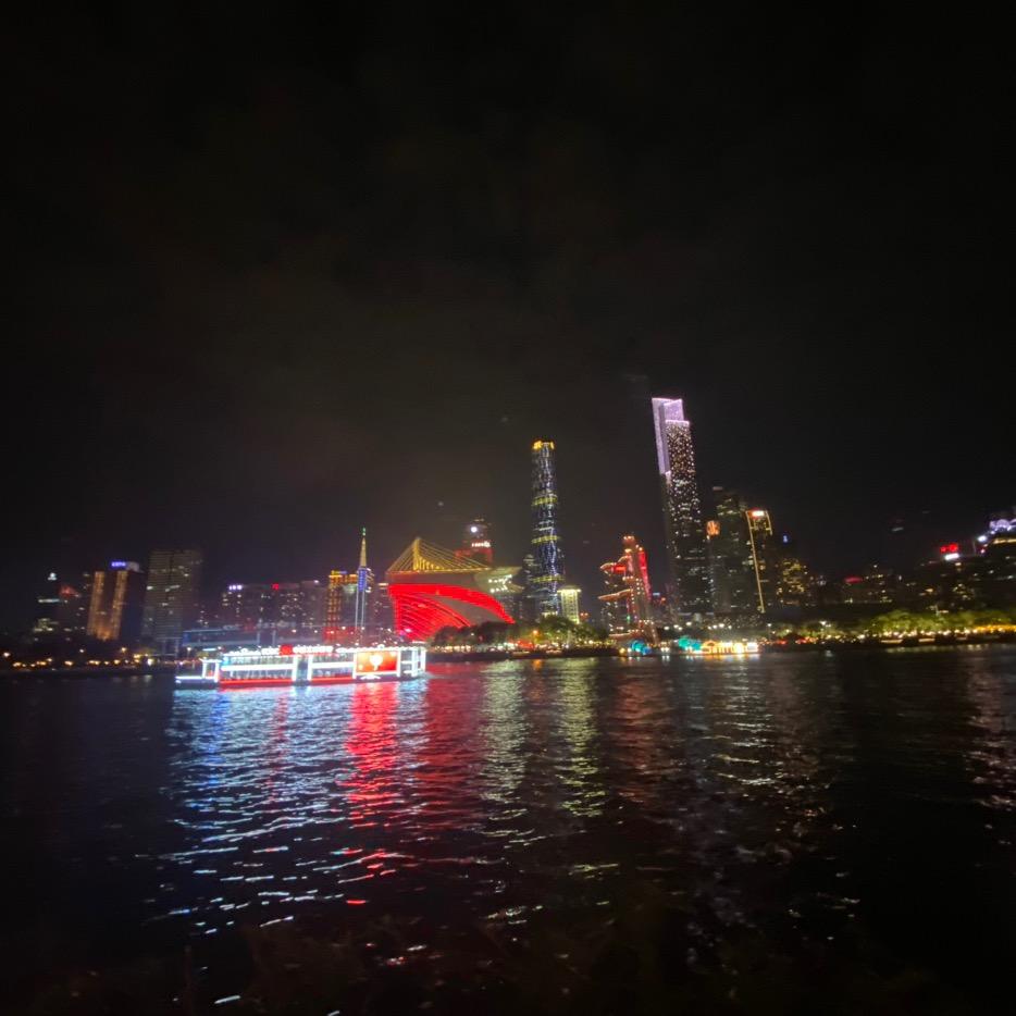魅力时尚服装