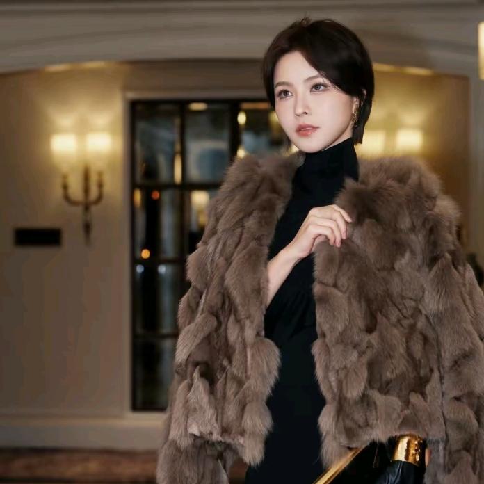 溶溶 RONGRONG「高端女装」