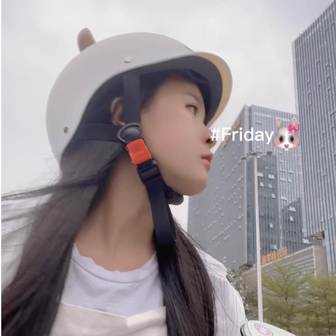 思思同学