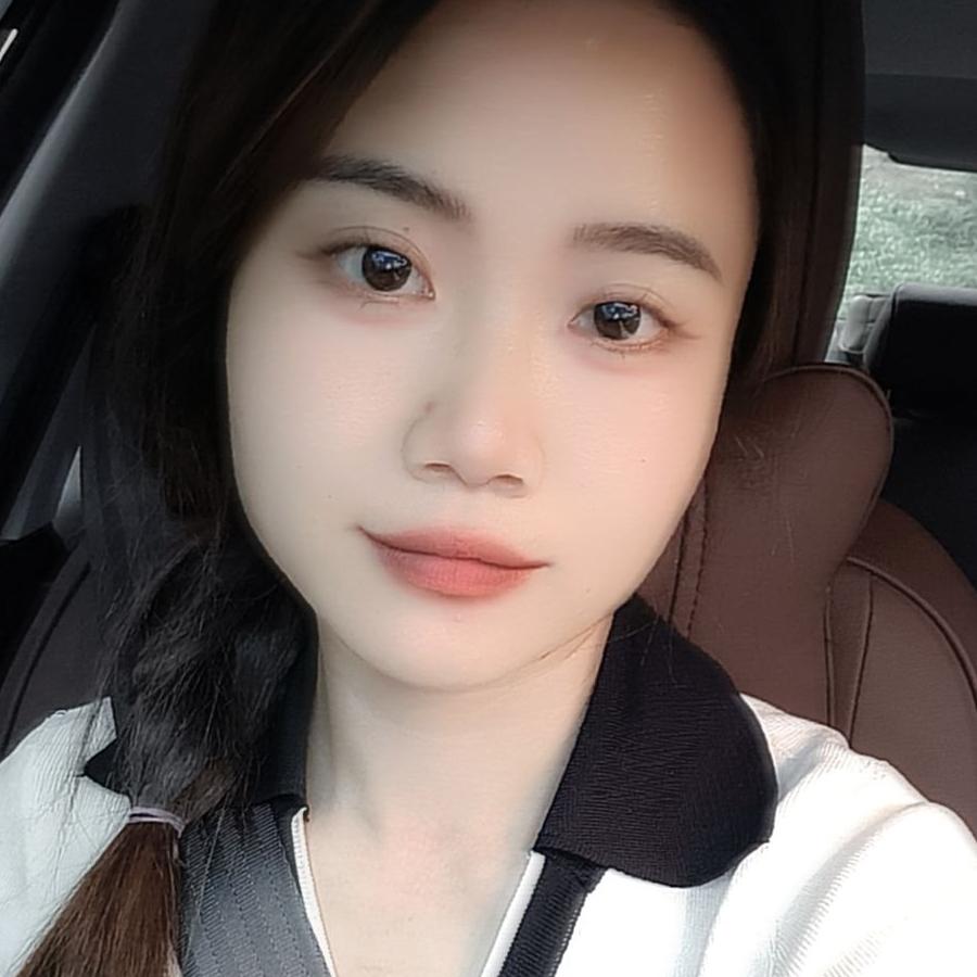 @岑琴♛♛♛