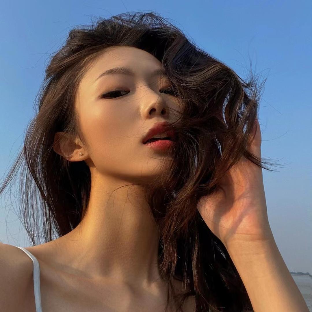 阿妩阿呜
