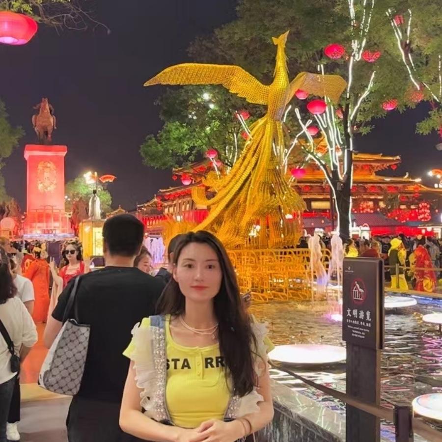 中年美少女 🌻