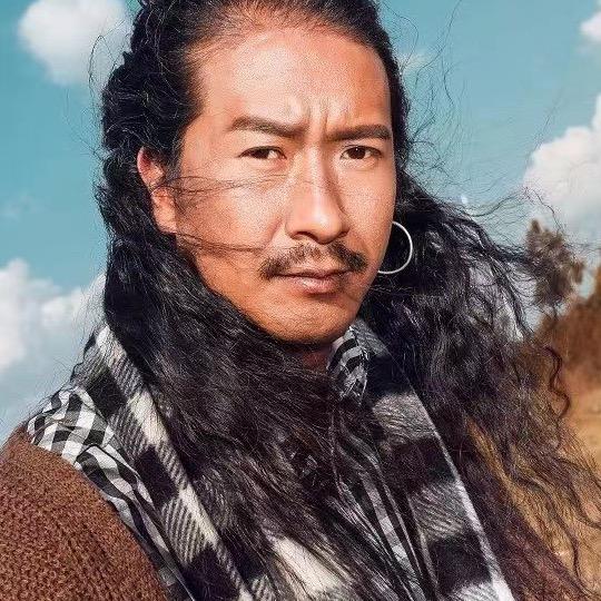 独臂阿毛