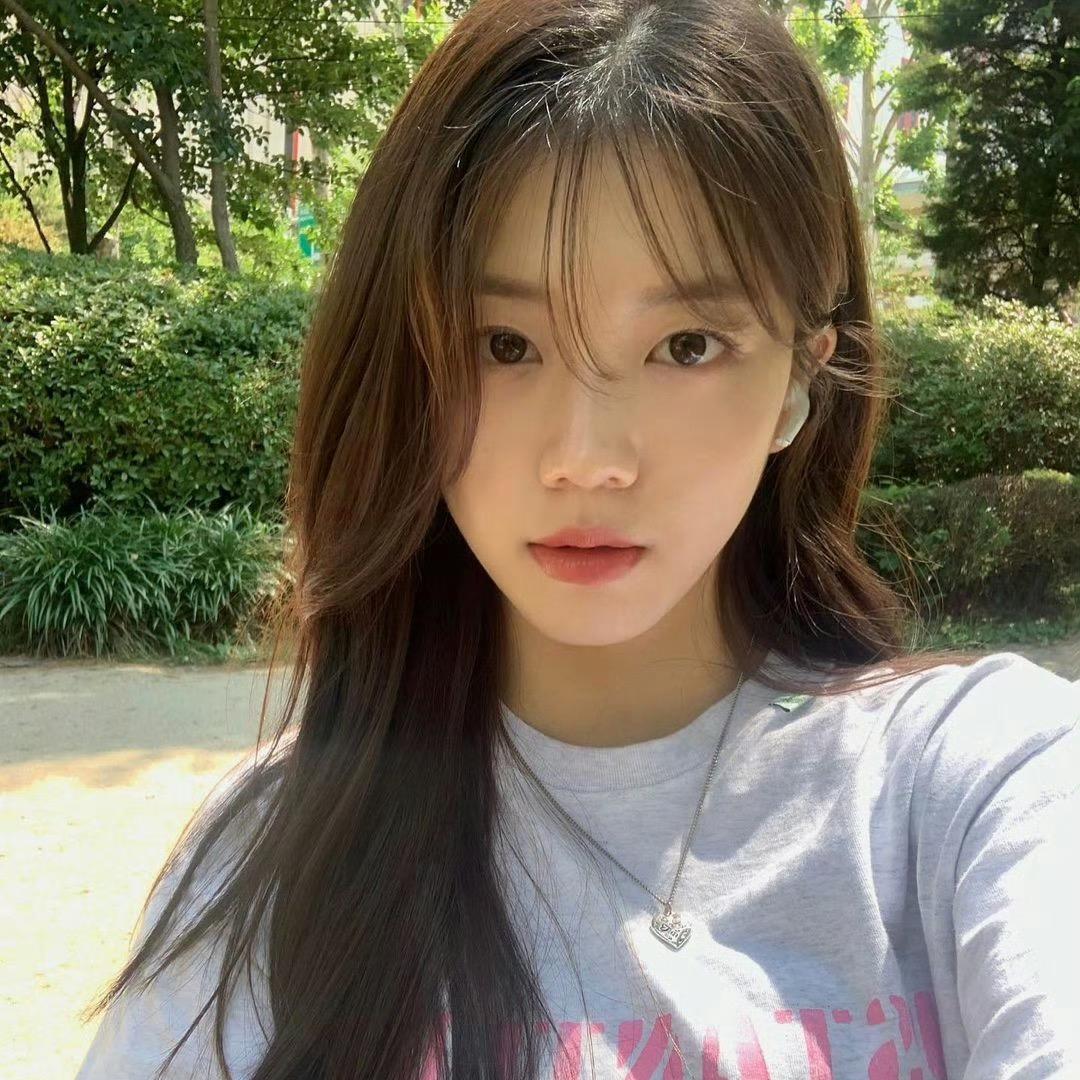 福福女装牛仔