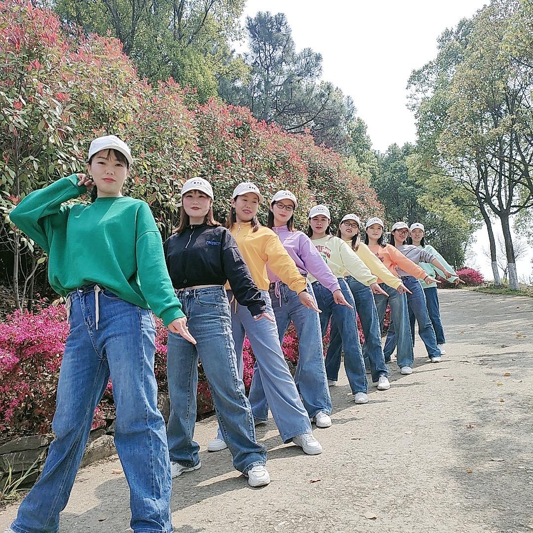 红安～魅火劲舞团青子