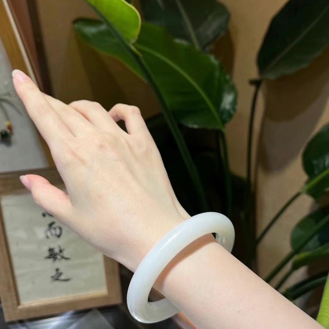 莹兰芝珠宝工艺
