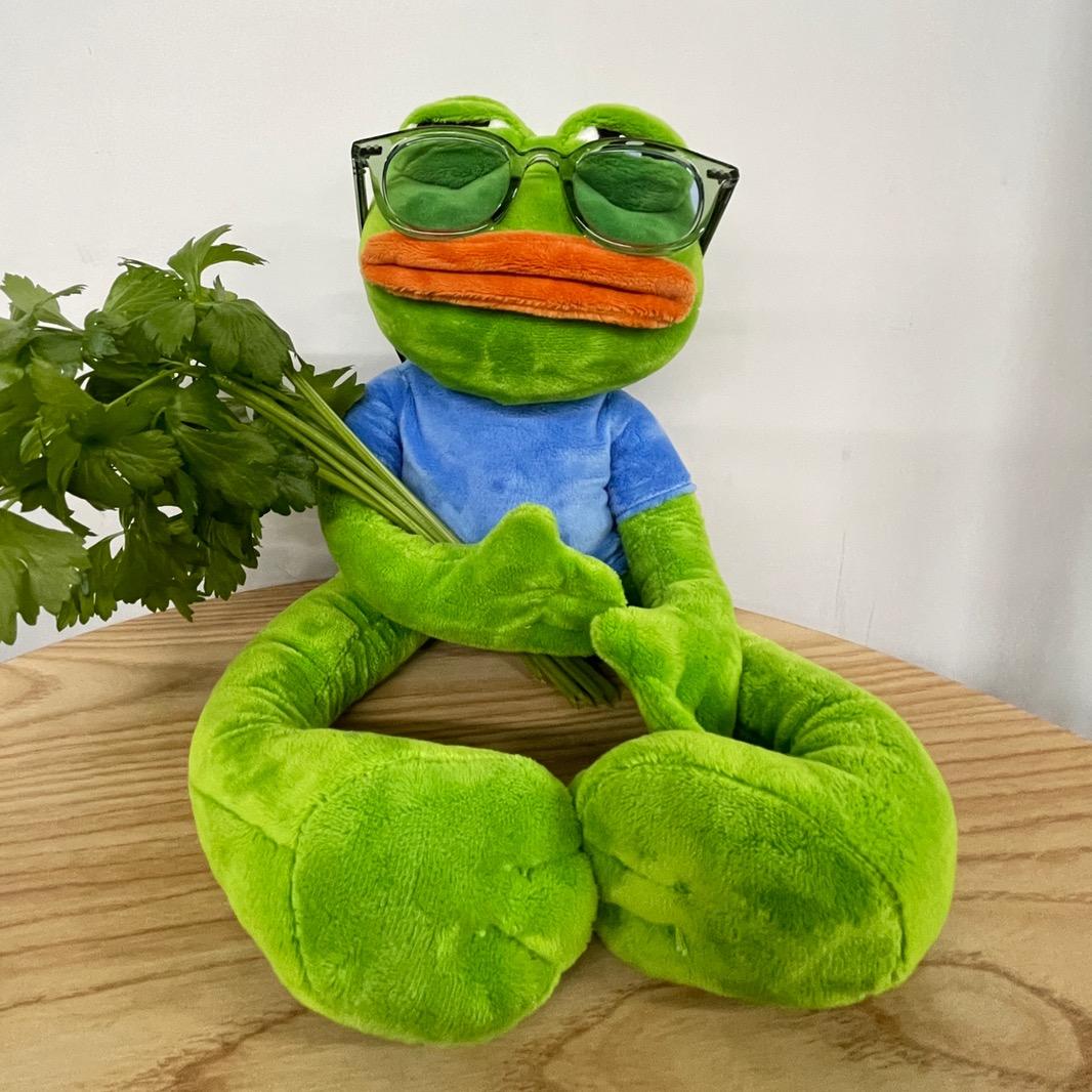 又联名了
