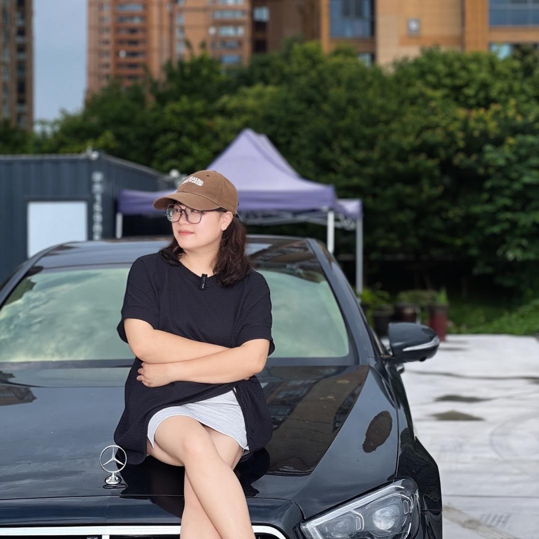 温州二手车~晓芬