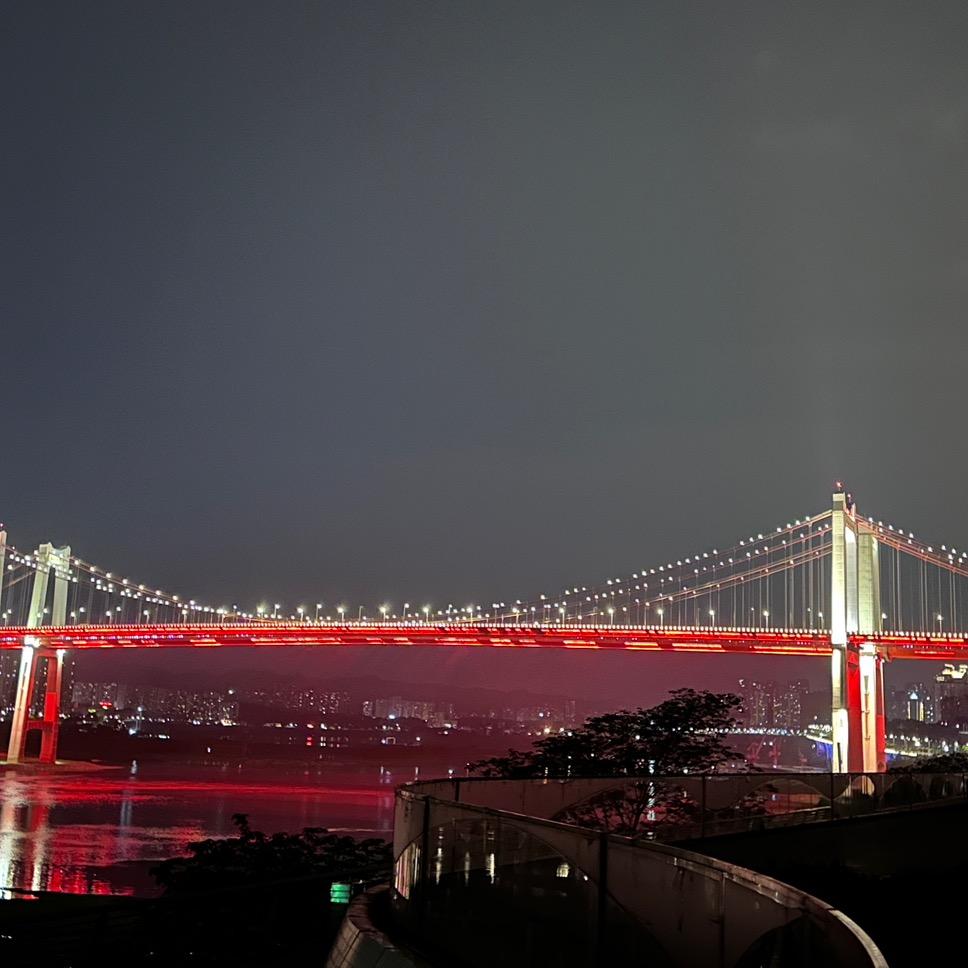 山城卢家坝老火锅官方号