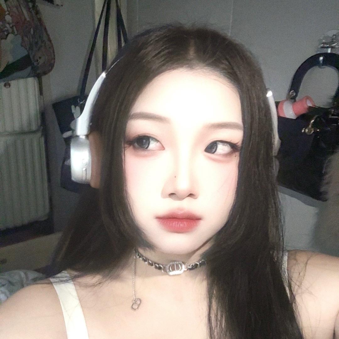 足江南港隆店881号