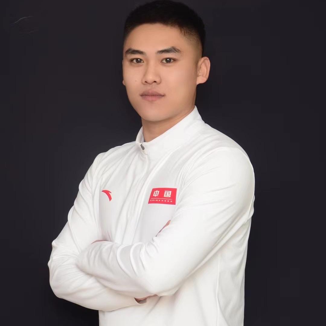 忠超体育李教练