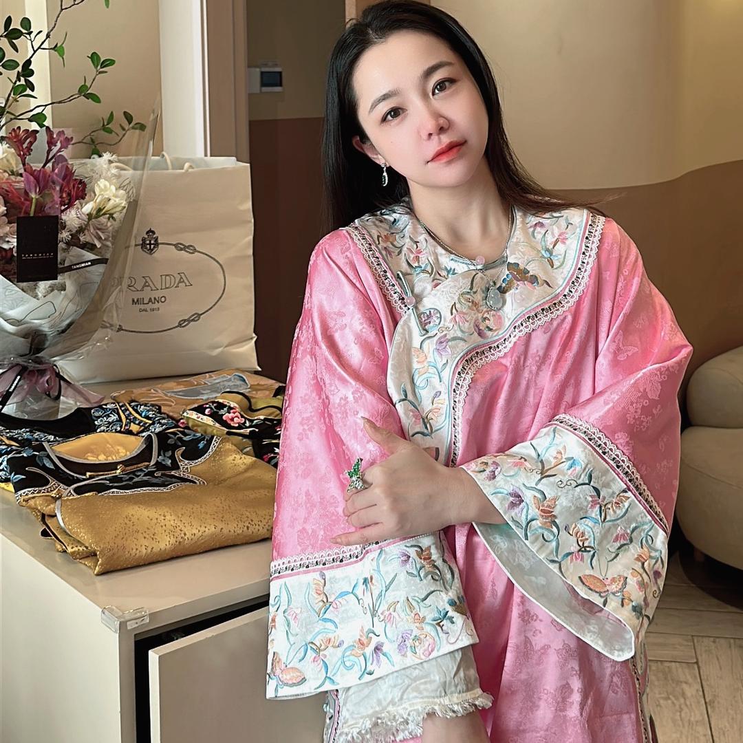僖喜高定女装