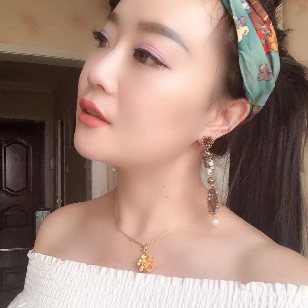 大连  三姐