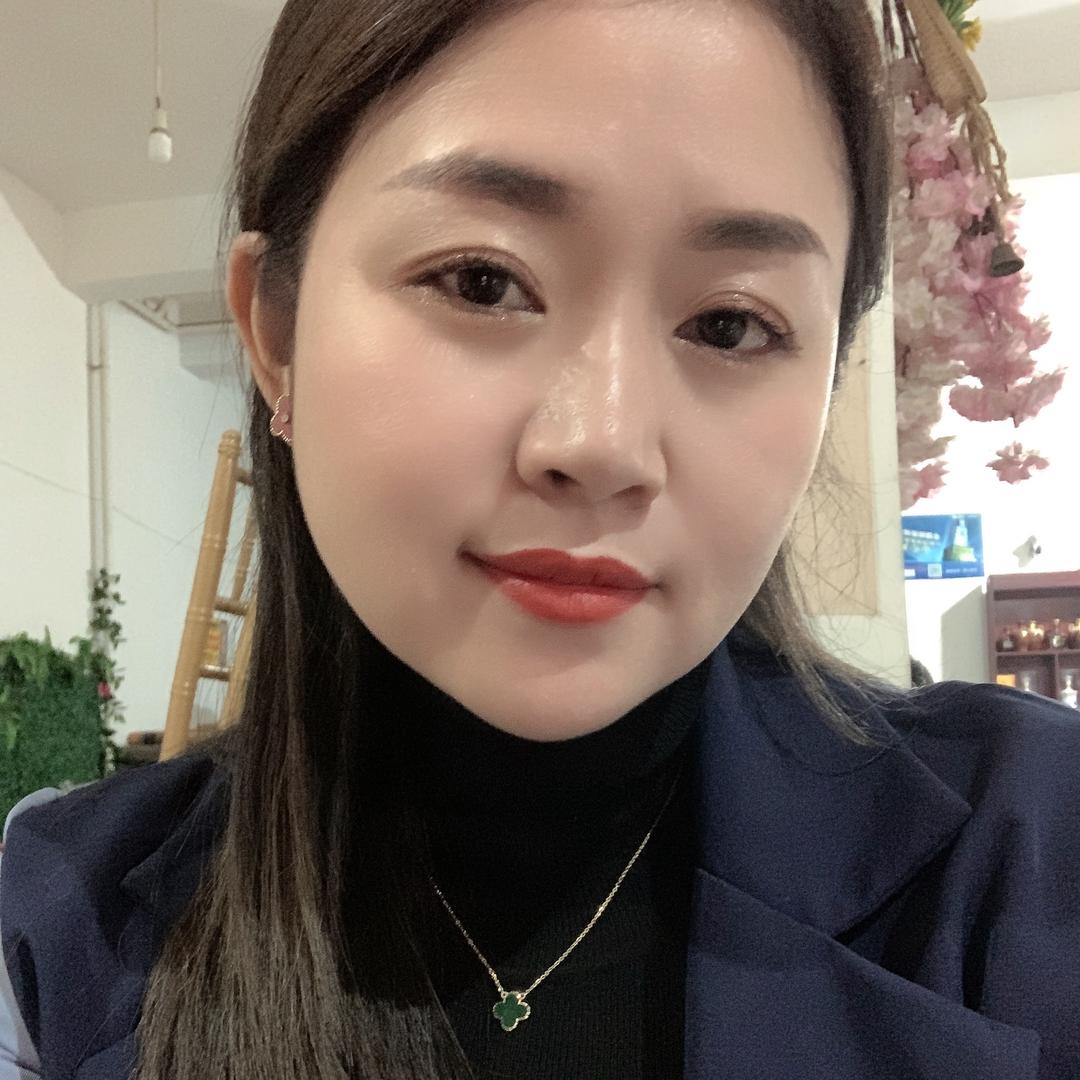 思思妹☘️☘️