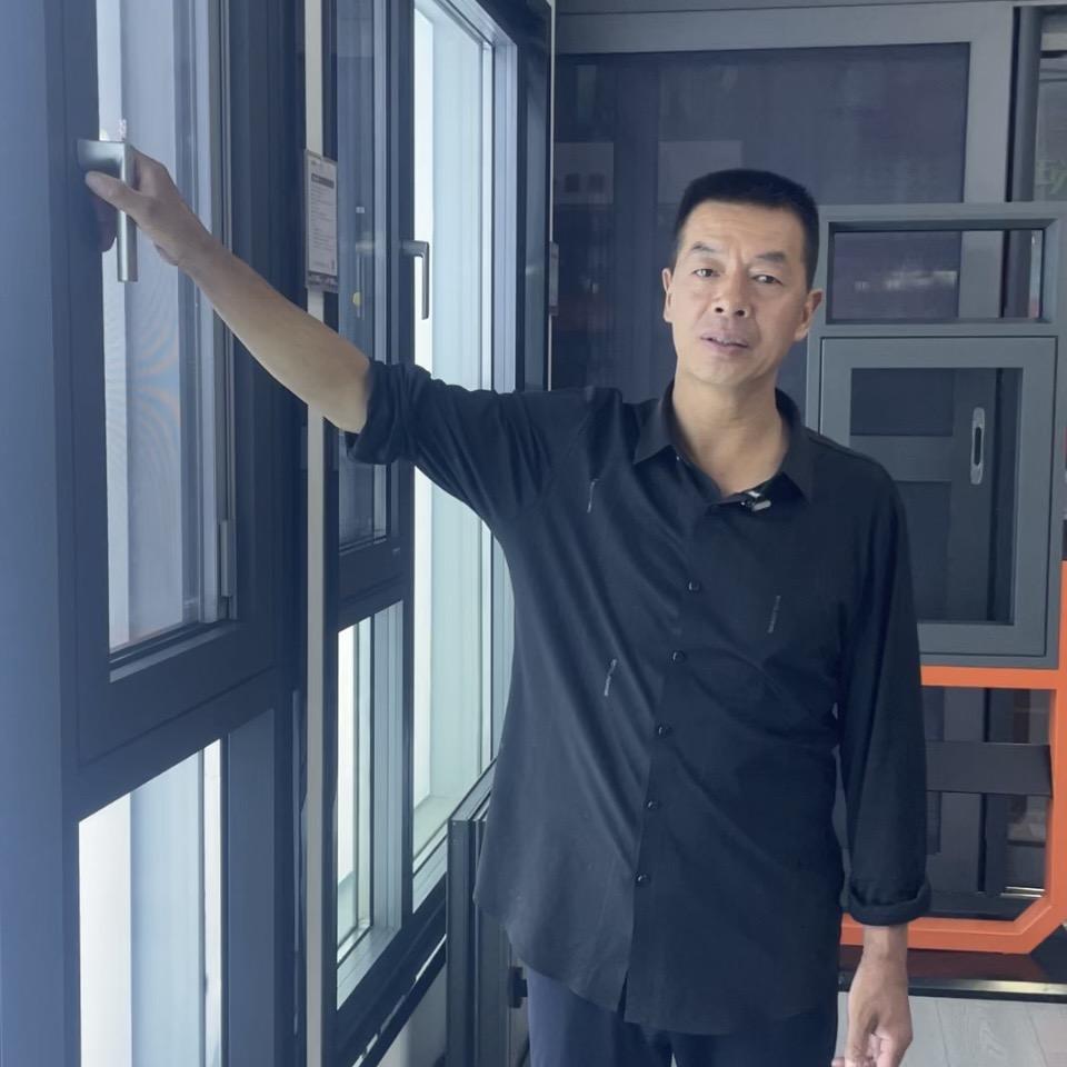 三门峡门窗秦哥