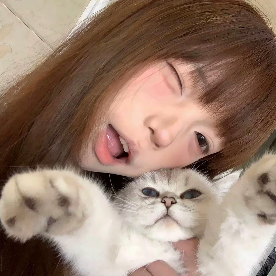 小鲫鱼^