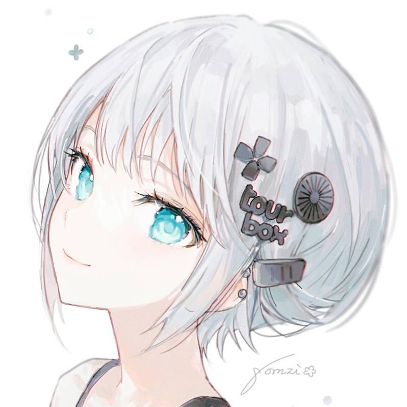 七月_q1yue头像