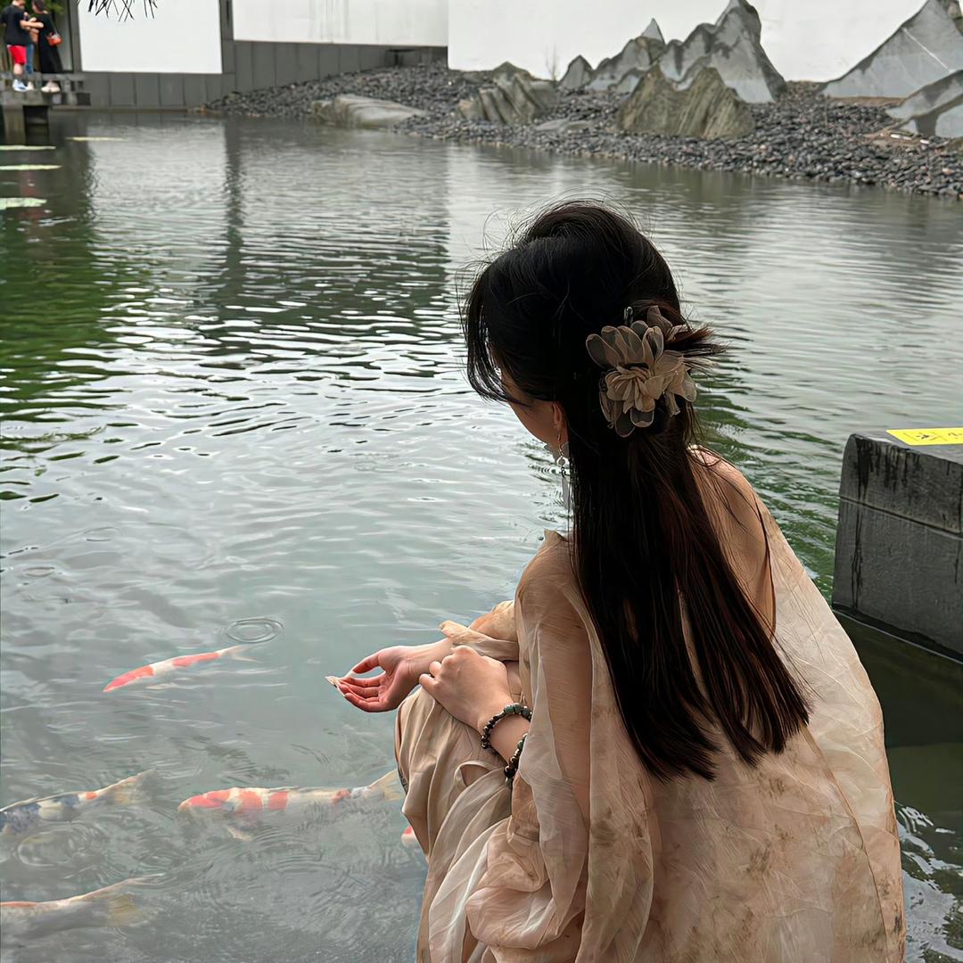 郑州勉森踢脚线批发