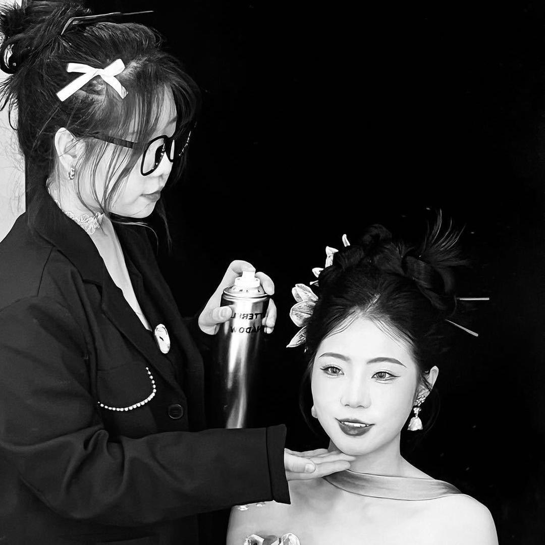 化妆师香菜.（接单版）