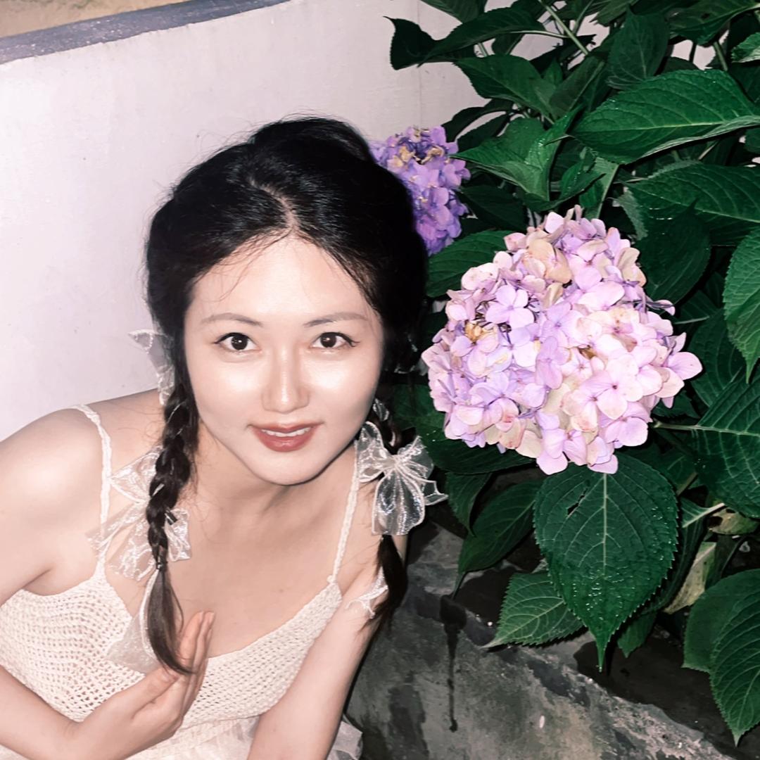 果子姐（帮你开挂