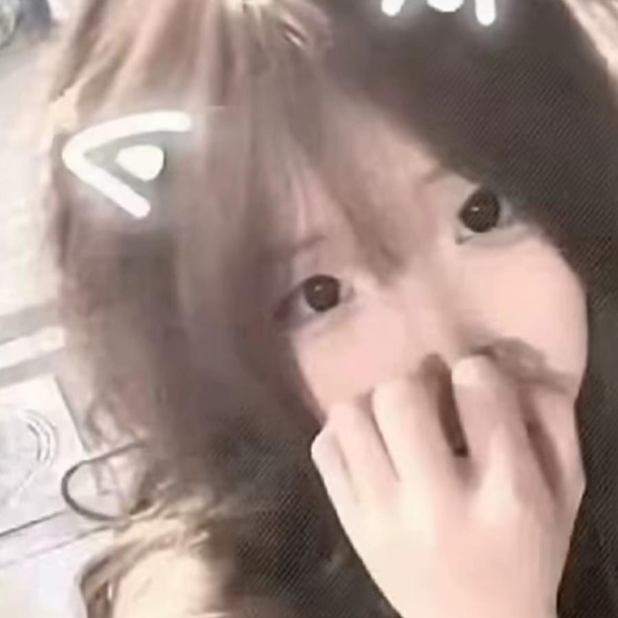 依然💔🖤
