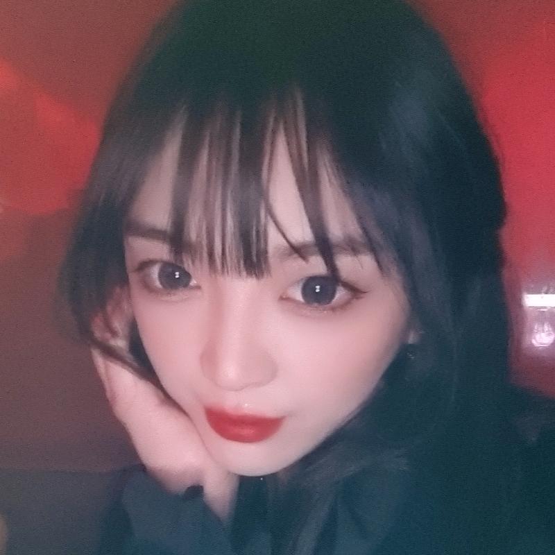 是鹿鹿呀（酒馆老板娘版）