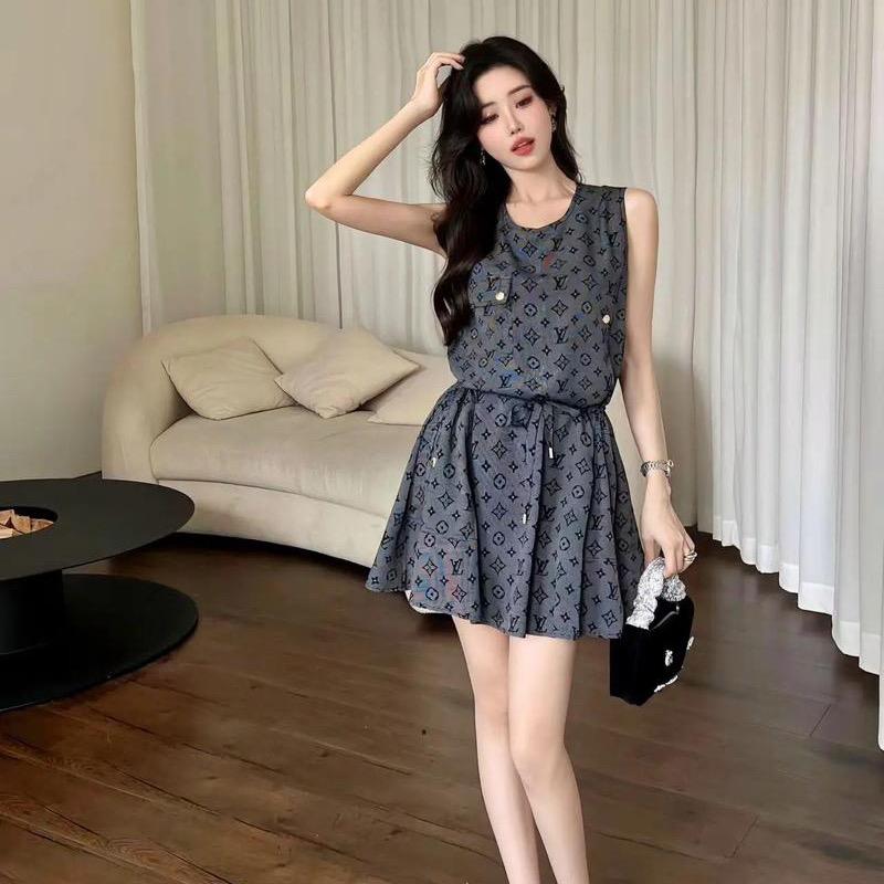 弘峰服装店