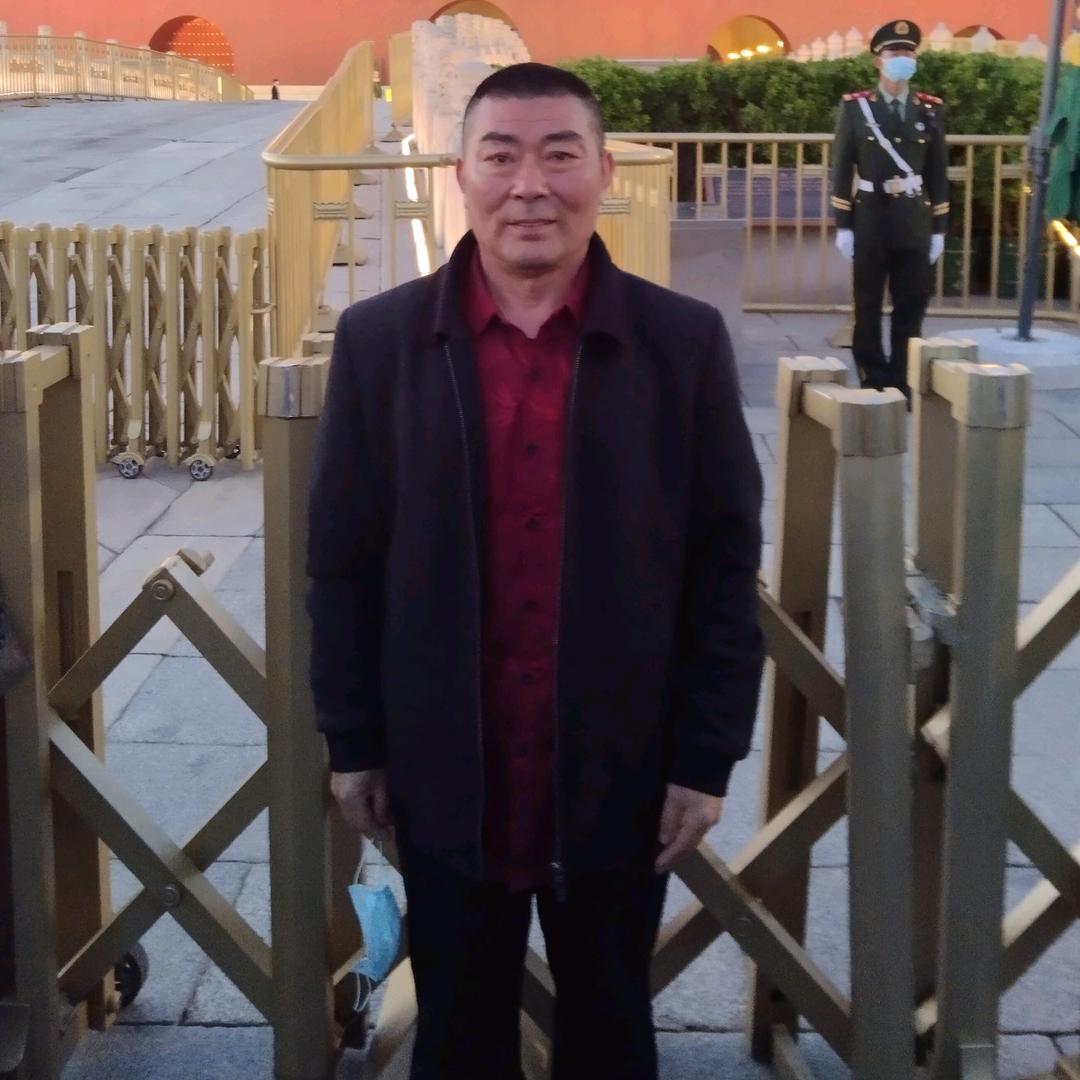 无人的小草