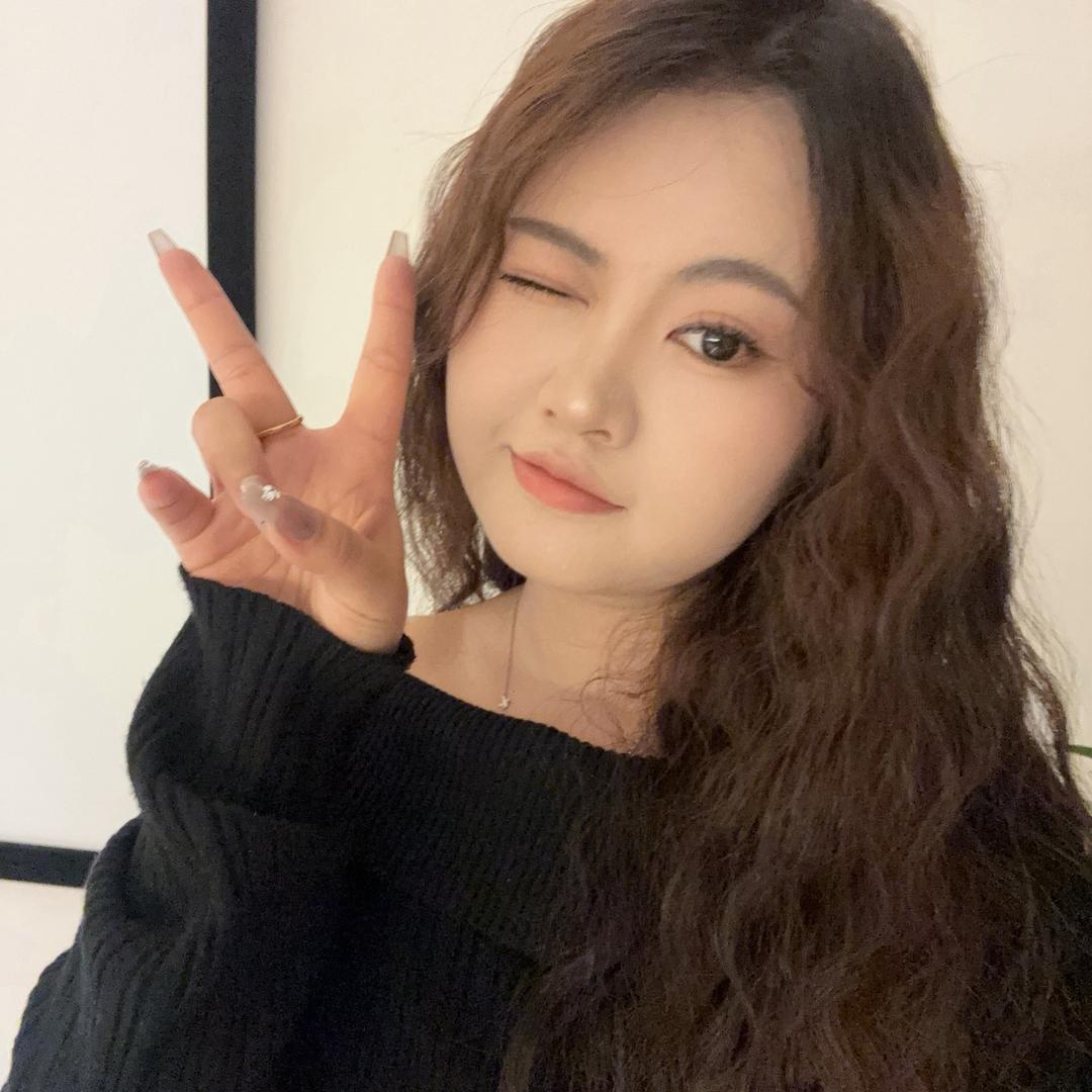 糖梨爱吃辣🌶️