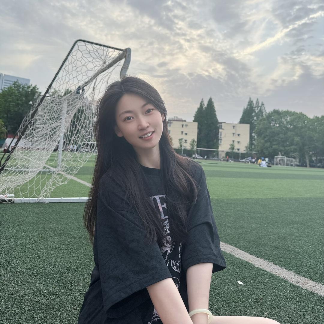迪迦💫