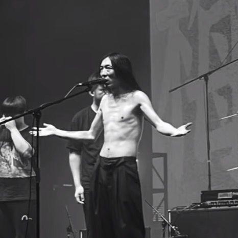 泛黄照片