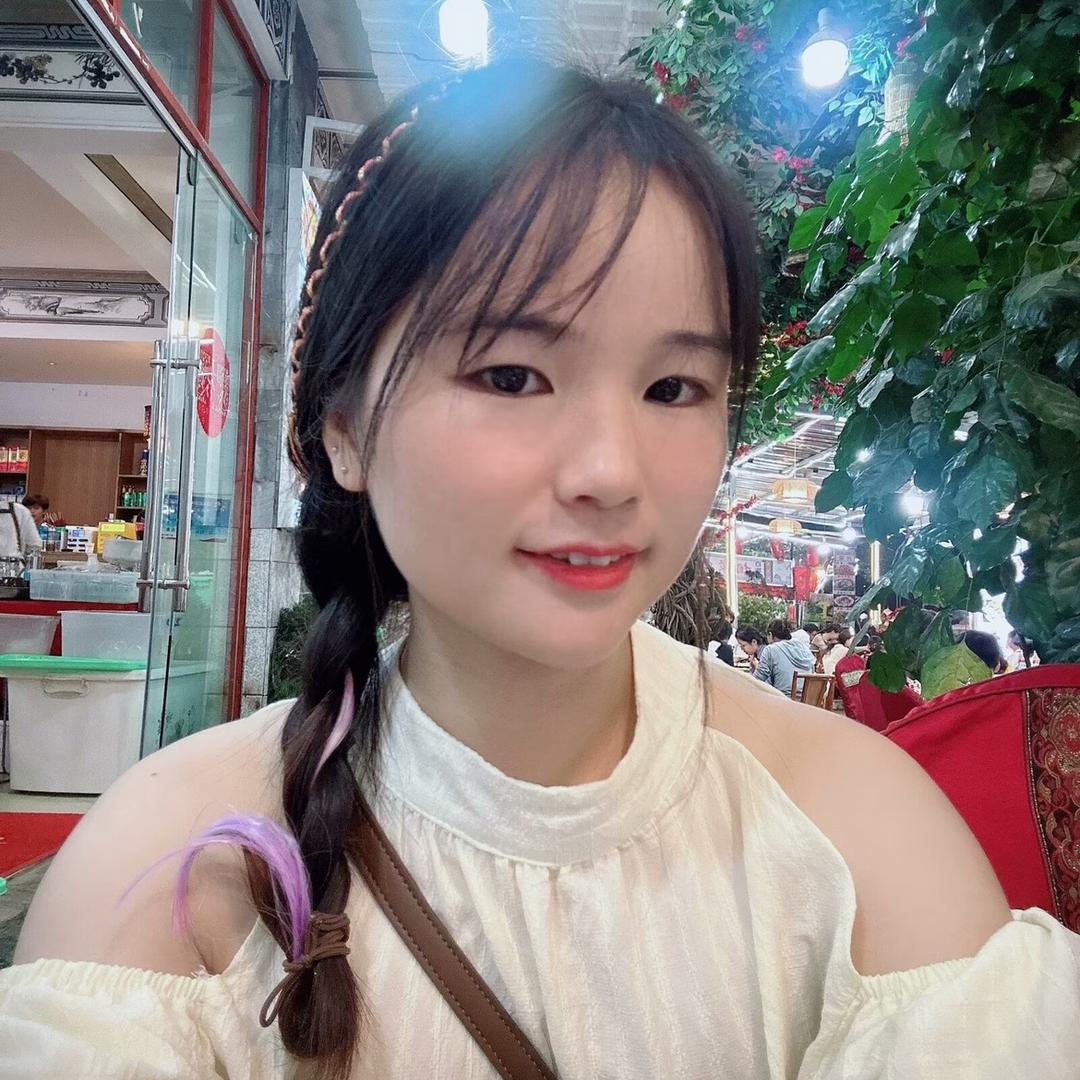 七七