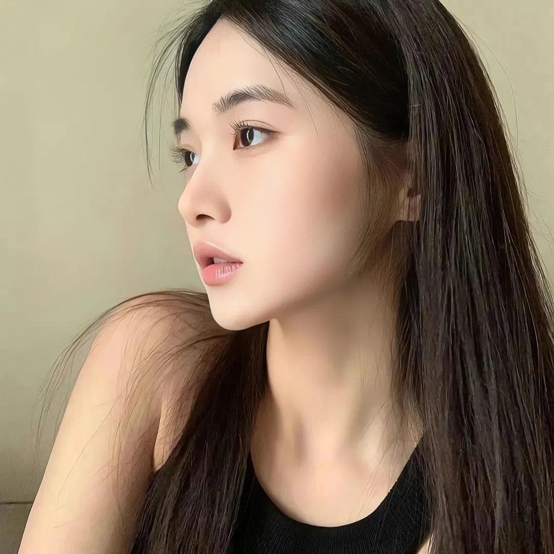 婉儿大美女
