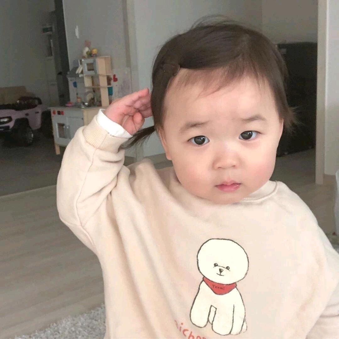 闪闪（与周柏豪合照版）